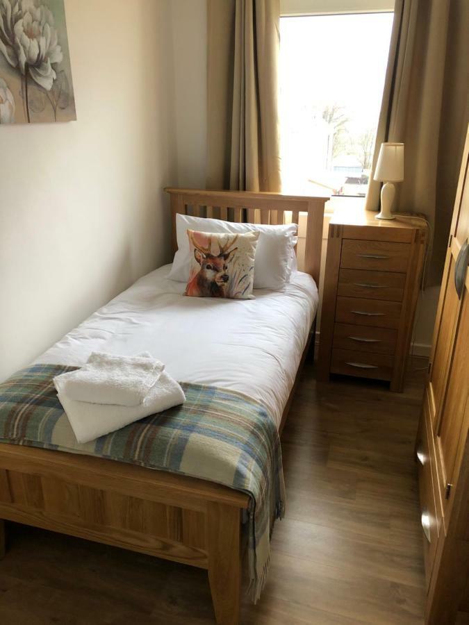 Apartmán 12 Lochiel Road Fort William Exteriér fotografie
